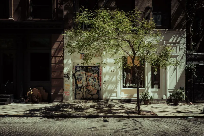 Off the Grid on Purpose: Why Downtown's Best-Kept Spots Are Refusing to Be Found
